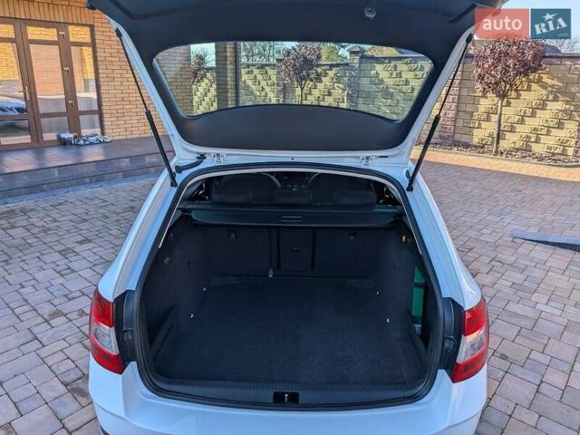 Білий Шкода Октавія, об'ємом двигуна 1.6 л та пробігом 210 тис. км за 14350 $, фото 22 на Automoto.ua