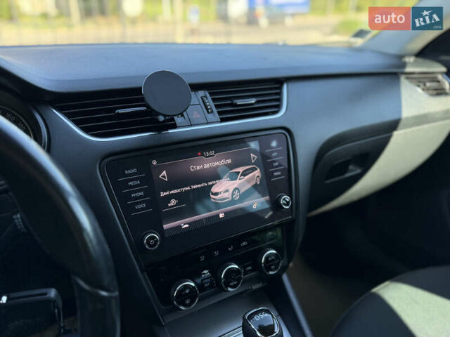 Шкода Октавия 2018 в Ровно на Automoto.ua Белый Шкода Октавия, объемом двигателя 1.6 л и пробегом 196 тыс. км за 14300 $, фото 10 на Automoto.ua