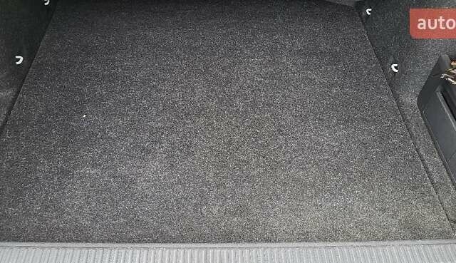 Белый Шкода Октавия, объемом двигателя 1.97 л и пробегом 241 тыс. км за 18950 $, фото 19 на Automoto.ua