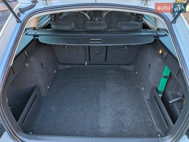 Білий Шкода Октавія, об'ємом двигуна 1.6 л та пробігом 210 тис. км за 14350 $, фото 23 на Automoto.ua