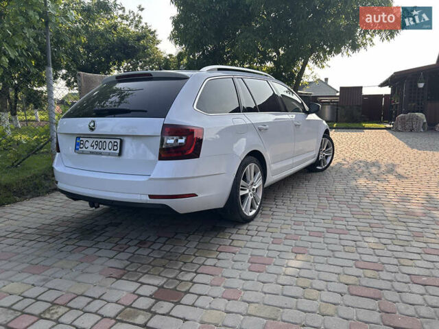 Белый Шкода Октавия, объемом двигателя 1.6 л и пробегом 239 тыс. км за 15000 $, фото 8 на Automoto.ua