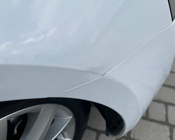 Белый Шкода Октавия, объемом двигателя 1.6 л и пробегом 290 тыс. км за 13000 $, фото 18 на Automoto.ua