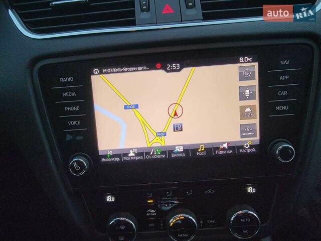 Білий Шкода Октавія, об'ємом двигуна 1.6 л та пробігом 218 тис. км за 13500 $, фото 30 на Automoto.ua