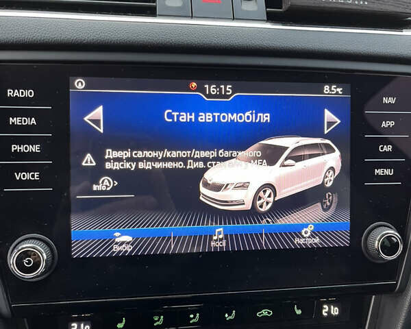 Шкода Октавия 2019 в Виноградове на Automoto.ua Белый Шкода Октавия, объемом двигателя 1.98 л и пробегом 224 тыс. км за 17800 $, фото 24 на Automoto.ua