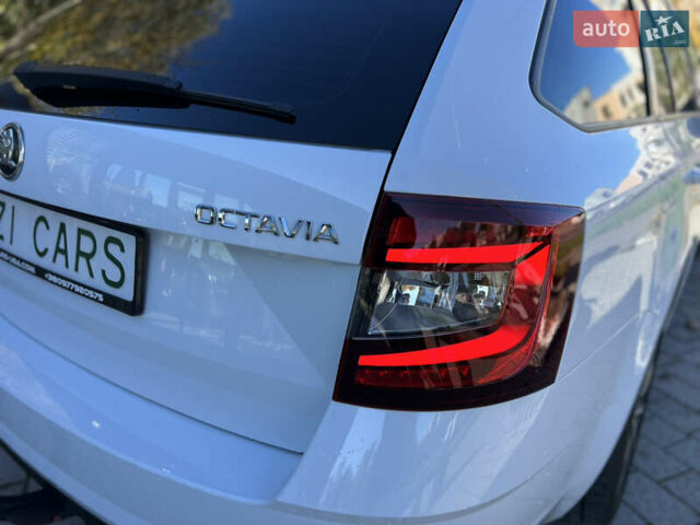 Белый Шкода Октавия, объемом двигателя 2 л и пробегом 201 тыс. км за 14300 $, фото 7 на Automoto.ua