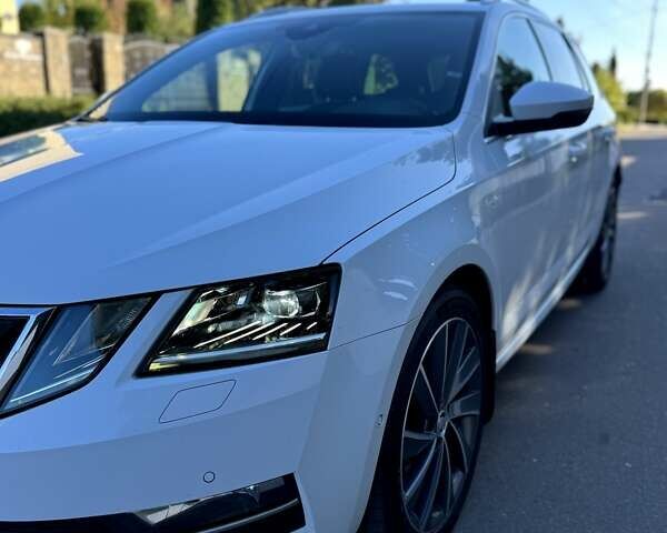 Шкода Октавия 2019 в Ровно на Automoto.ua Белый Шкода Октавия, объемом двигателя 1.97 л и пробегом 226 тыс. км за 18450 $, фото 16 на Automoto.ua
