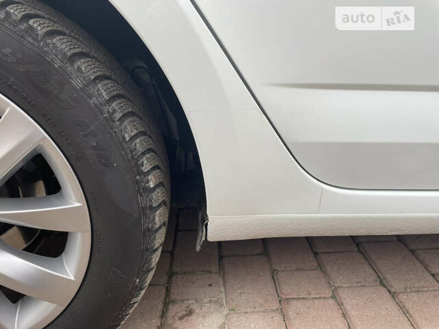 Белый Шкода Октавия, объемом двигателя 1.6 л и пробегом 212 тыс. км за 14500 $, фото 32 на Automoto.ua