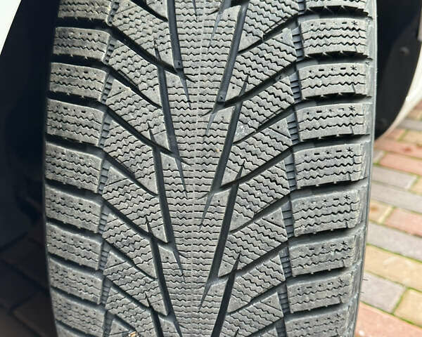 Білий Шкода Октавія, об'ємом двигуна 1.97 л та пробігом 181 тис. км за 20499 $, фото 36 на Automoto.ua