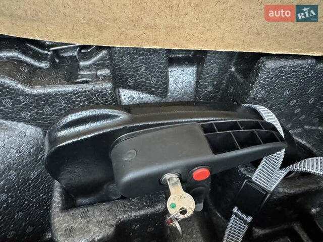 Белый Шкода Октавия, объемом двигателя 1.6 л и пробегом 196 тыс. км за 15499 $, фото 28 на Automoto.ua