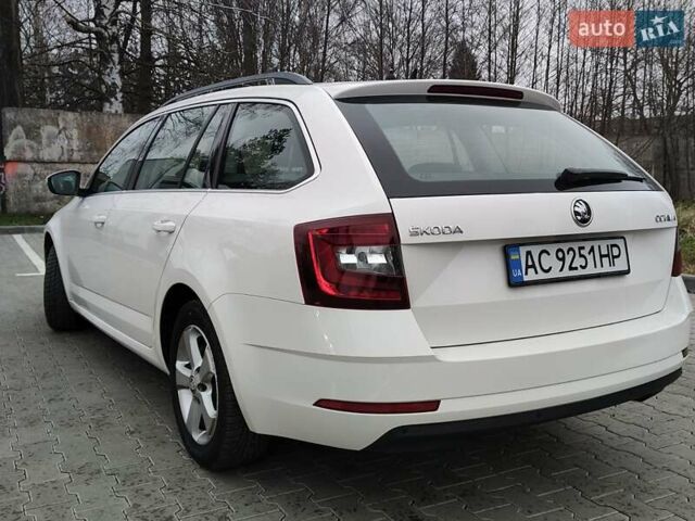 Білий Шкода Октавія, об'ємом двигуна 1.97 л та пробігом 198 тис. км за 14750 $, фото 16 на Automoto.ua