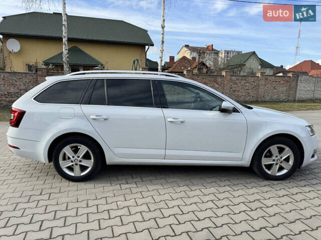 Белый Шкода Октавия, объемом двигателя 2 л и пробегом 191 тыс. км за 16650 $, фото 8 на Automoto.ua