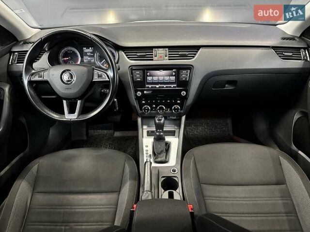 Белый Шкода Октавия, объемом двигателя 1.97 л и пробегом 148 тыс. км за 18300 $, фото 30 на Automoto.ua