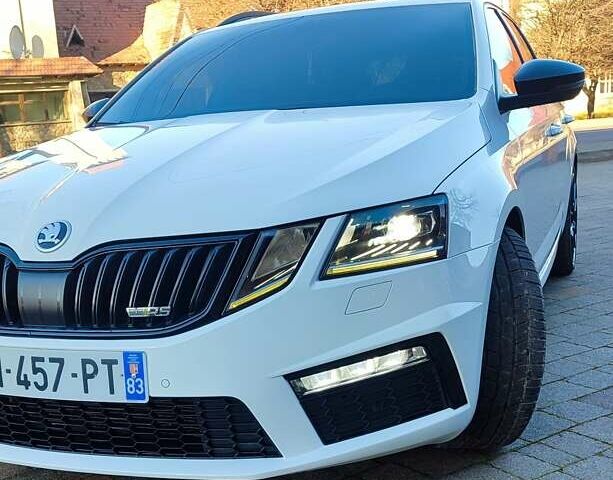 Белый Шкода Октавия, объемом двигателя 1.97 л и пробегом 270 тыс. км за 19350 $, фото 21 на Automoto.ua