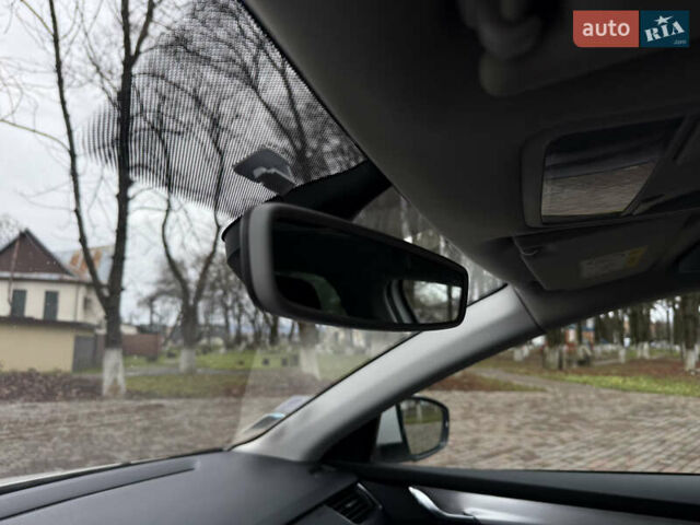 Белый Шкода Октавия, объемом двигателя 2 л и пробегом 197 тыс. км за 14200 $, фото 38 на Automoto.ua