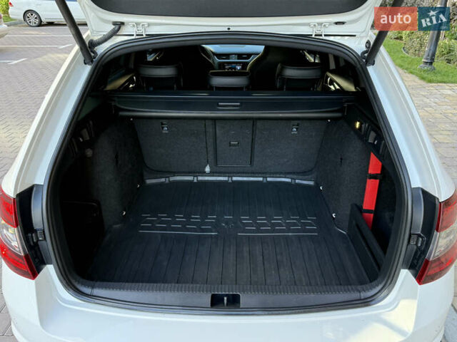 Белый Шкода Октавия, объемом двигателя 1.97 л и пробегом 287 тыс. км за 19999 $, фото 29 на Automoto.ua