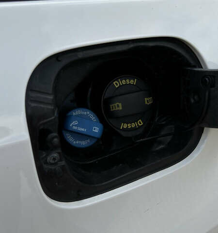 Белый Шкода Октавия, объемом двигателя 1.6 л и пробегом 262 тыс. км за 15500 $, фото 23 на Automoto.ua