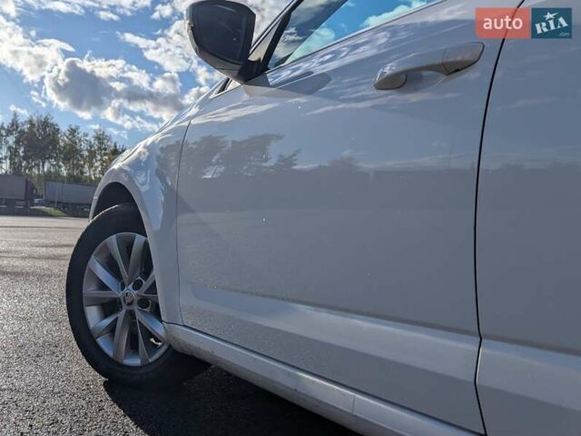 Білий Шкода Октавія, об'ємом двигуна 1.97 л та пробігом 196 тис. км за 15700 $, фото 40 на Automoto.ua