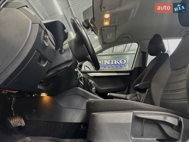 Белый Шкода Октавия, объемом двигателя 1.97 л и пробегом 148 тыс. км за 18300 $, фото 26 на Automoto.ua