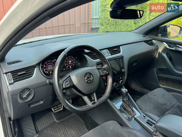 Білий Шкода Октавія, об'ємом двигуна 1.97 л та пробігом 181 тис. км за 20499 $, фото 35 на Automoto.ua