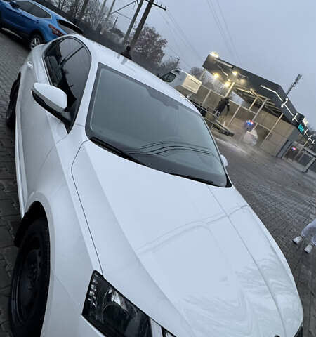 Белый Шкода Октавия, объемом двигателя 1.4 л и пробегом 75 тыс. км за 16500 $, фото 37 на Automoto.ua