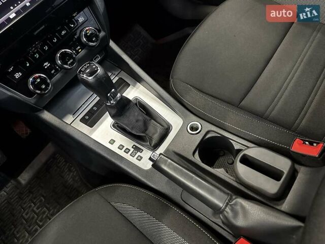 Белый Шкода Октавия, объемом двигателя 1.97 л и пробегом 148 тыс. км за 18300 $, фото 32 на Automoto.ua