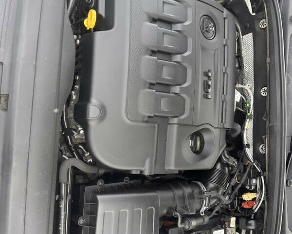 Білий Шкода Октавія, об'ємом двигуна 2.01 л та пробігом 235 тис. км за 14000 $, фото 23 на Automoto.ua