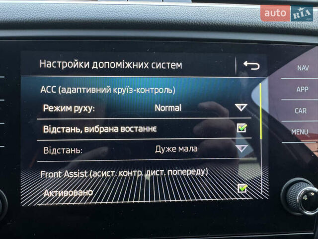 Белый Шкода Октавия, объемом двигателя 2 л и пробегом 191 тыс. км за 16650 $, фото 28 на Automoto.ua
