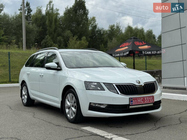 Шкода Октавія 2019 у Ирпене на Automoto.ua Білий Шкода Октавія, об'ємом двигуна 2 л та пробігом 280 тис. км за 14800 $, фото 30 на Automoto.ua