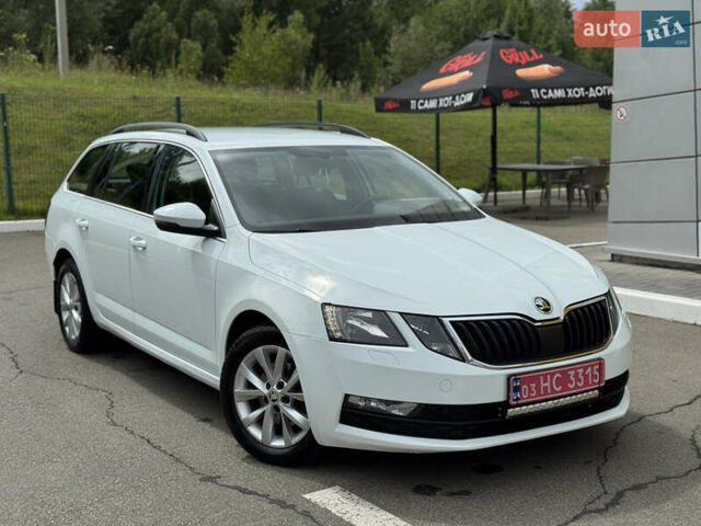 Шкода Октавія 2019 у Ирпене на Automoto.ua Білий Шкода Октавія, об'ємом двигуна 2 л та пробігом 280 тис. км за 14800 $, фото 43 на Automoto.ua