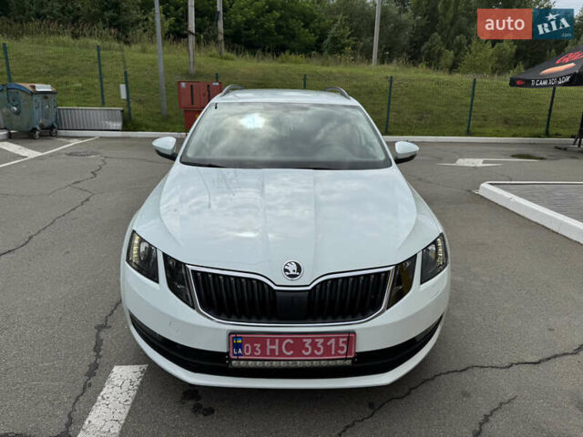 Шкода Октавія 2019 у Ирпене на Automoto.ua Білий Шкода Октавія, об'ємом двигуна 2 л та пробігом 280 тис. км за 14800 $, фото 19 на Automoto.ua