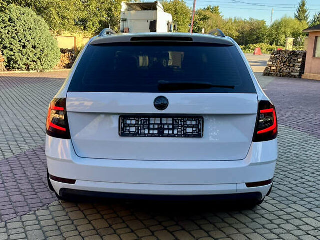 Шкода Октавія 2019 у Мукачеве на Automoto.ua Білий Шкода Октавія, об'ємом двигуна 2 л та пробігом 238 тис. км за 17400 $, фото 13 на Automoto.ua