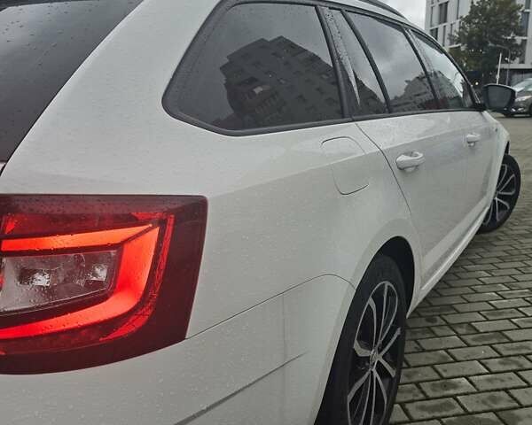 Білий Шкода Октавія, об'ємом двигуна 1.6 л та пробігом 185 тис. км за 16300 $, фото 4 на Automoto.ua