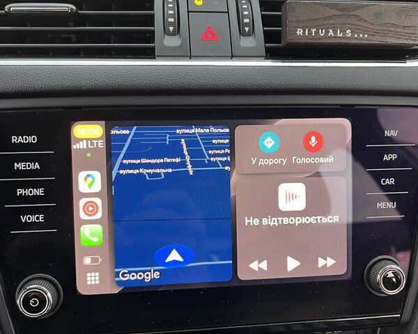 Шкода Октавия 2019 в Виноградове на Automoto.ua Белый Шкода Октавия, объемом двигателя 1.98 л и пробегом 224 тыс. км за 17800 $, фото 18 на Automoto.ua