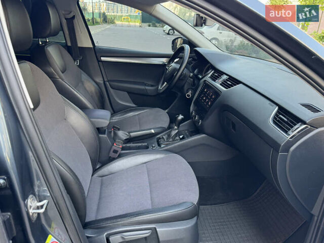 Белый Шкода Октавия, объемом двигателя 1.97 л и пробегом 287 тыс. км за 19999 $, фото 10 на Automoto.ua