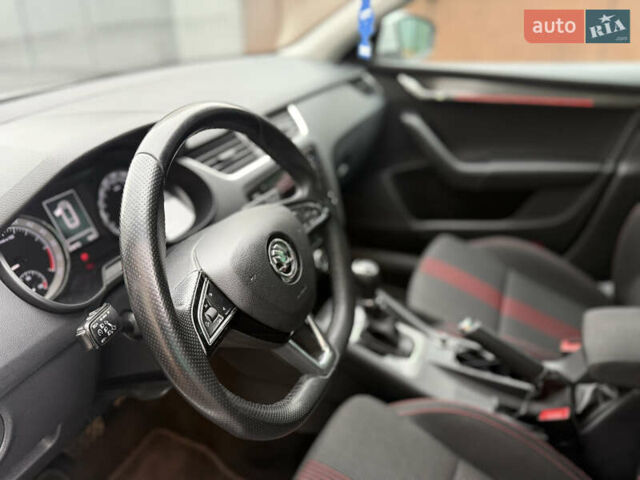 Белый Шкода Октавия, объемом двигателя 2 л и пробегом 319 тыс. км за 15500 $, фото 23 на Automoto.ua