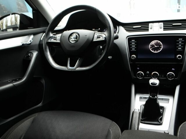 Білий Шкода Октавія, об'ємом двигуна 0 л та пробігом 155 тис. км за 14950 $, фото 9 на Automoto.ua