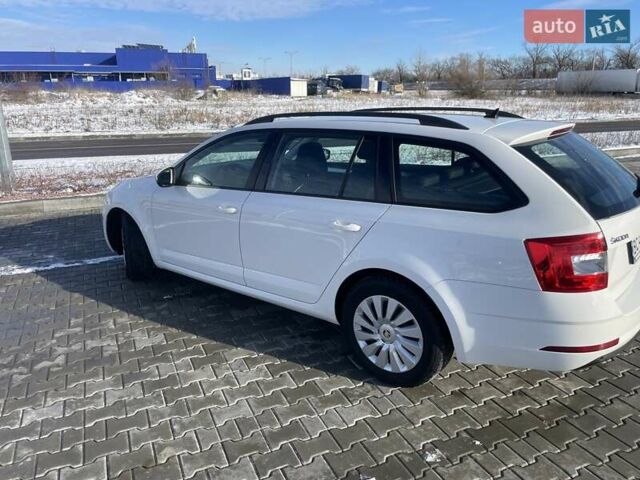 Белый Шкода Октавия, объемом двигателя 1.97 л и пробегом 185 тыс. км за 18500 $, фото 8 на Automoto.ua