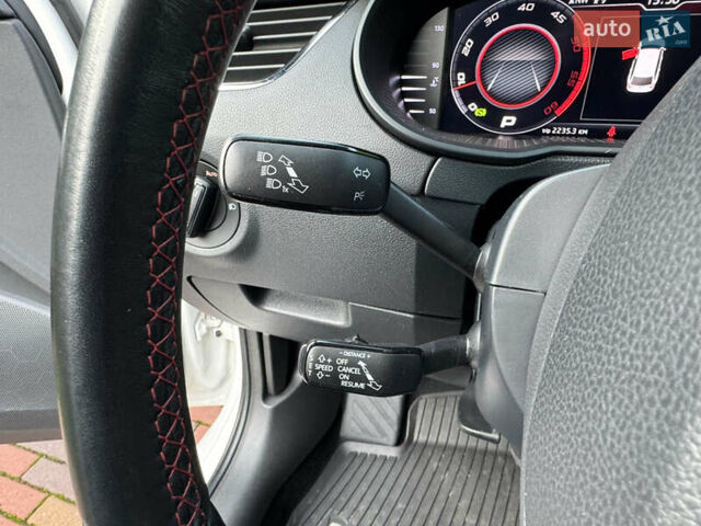 Білий Шкода Октавія, об'ємом двигуна 1.97 л та пробігом 181 тис. км за 20499 $, фото 26 на Automoto.ua