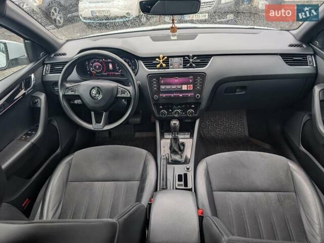Білий Шкода Октавія, об'ємом двигуна 1.97 л та пробігом 226 тис. км за 18990 $, фото 49 на Automoto.ua