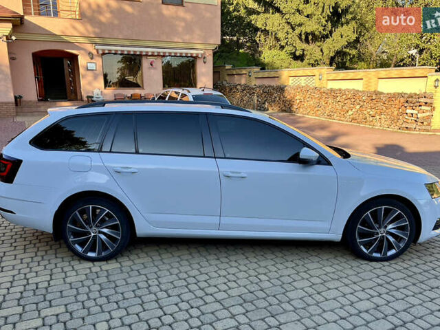 Шкода Октавія 2019 у Мукачеве на Automoto.ua Білий Шкода Октавія, об'ємом двигуна 2 л та пробігом 238 тис. км за 17400 $, фото 22 на Automoto.ua