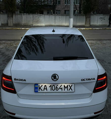 Белый Шкода Октавия, объемом двигателя 1.4 л и пробегом 75 тыс. км за 16500 $, фото 16 на Automoto.ua