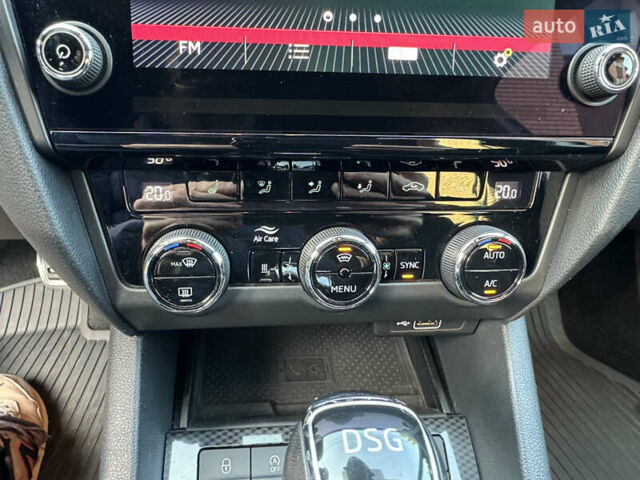 Білий Шкода Октавія, об'ємом двигуна 1.97 л та пробігом 181 тис. км за 20499 $, фото 60 на Automoto.ua