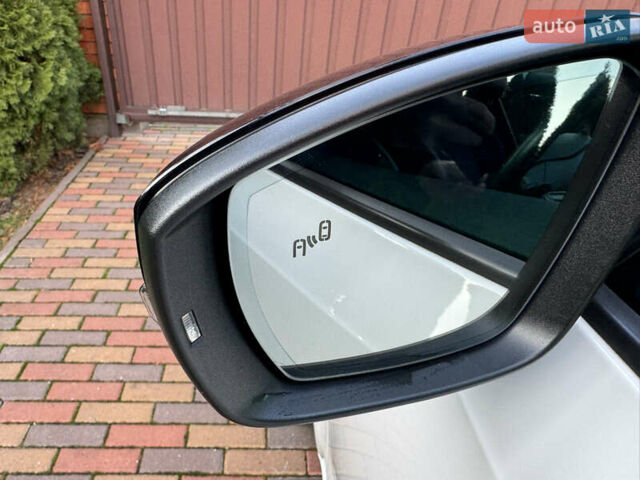 Білий Шкода Октавія, об'ємом двигуна 1.97 л та пробігом 181 тис. км за 20499 $, фото 58 на Automoto.ua