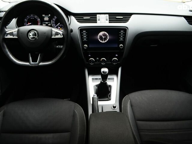 Білий Шкода Октавія, об'ємом двигуна 0 л та пробігом 155 тис. км за 14950 $, фото 8 на Automoto.ua