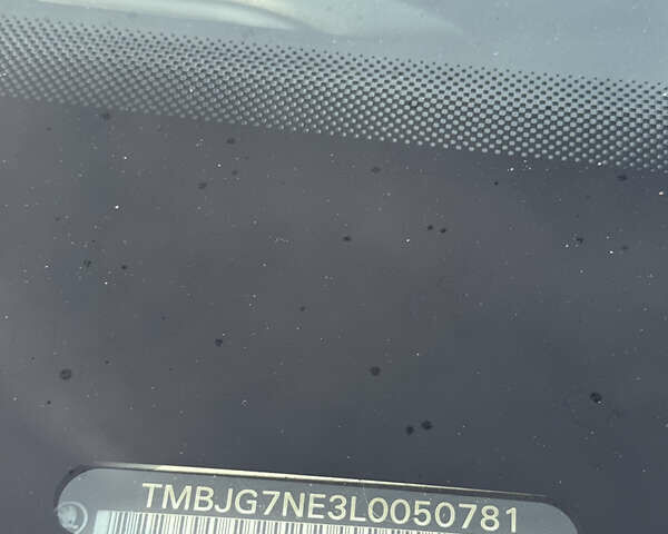 Білий Шкода Октавія, об'ємом двигуна 1.6 л та пробігом 249 тис. км за 14000 $, фото 10 на Automoto.ua