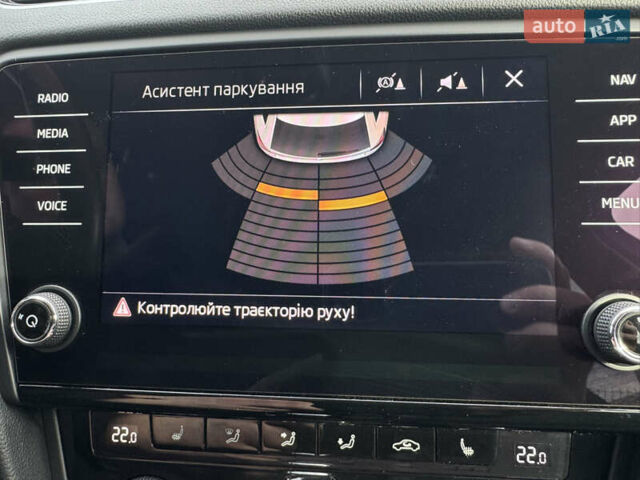 Белый Шкода Октавия, объемом двигателя 2 л и пробегом 191 тыс. км за 16650 $, фото 30 на Automoto.ua
