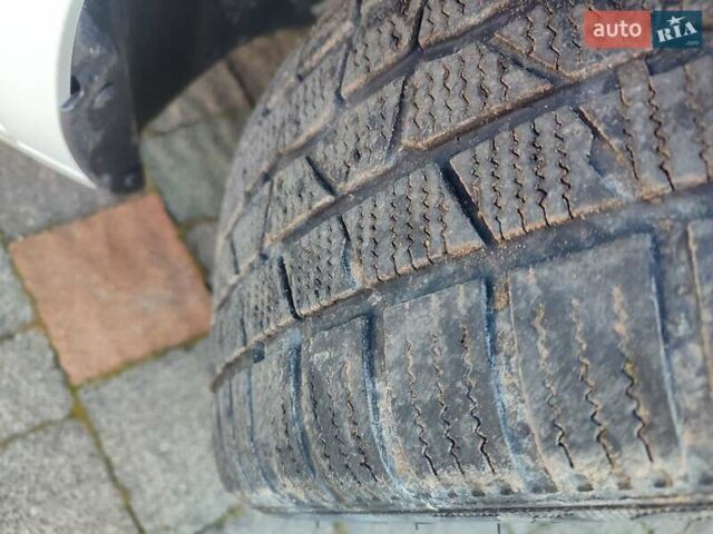 Белый Шкода Октавия, объемом двигателя 1.97 л и пробегом 270 тыс. км за 19350 $, фото 60 на Automoto.ua