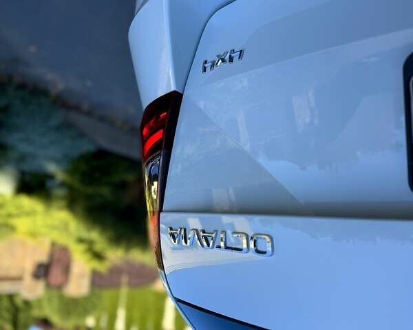 Шкода Октавия 2019 в Ровно на Automoto.ua Белый Шкода Октавия, объемом двигателя 1.97 л и пробегом 226 тыс. км за 18450 $, фото 10 на Automoto.ua