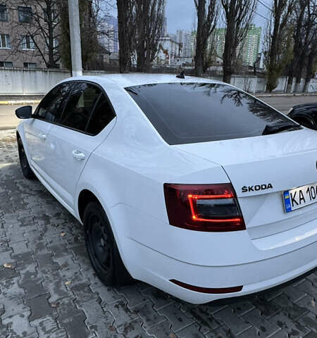 Белый Шкода Октавия, объемом двигателя 1.4 л и пробегом 75 тыс. км за 16500 $, фото 12 на Automoto.ua