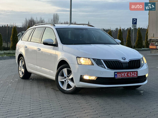 Білий Шкода Октавія, об'ємом двигуна 2 л та пробігом 217 тис. км за 14499 $, фото 15 на Automoto.ua